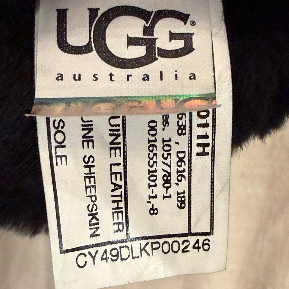 UGG Black Bailey Button Sheepskin Boots - Picture 8 of 11